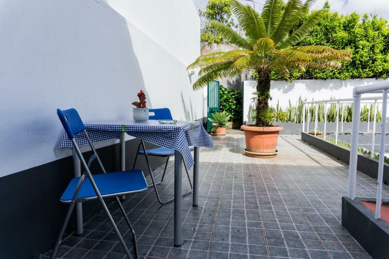 Casa Da Tia Adilia Hotel Ponta Delgada  Exterior photo